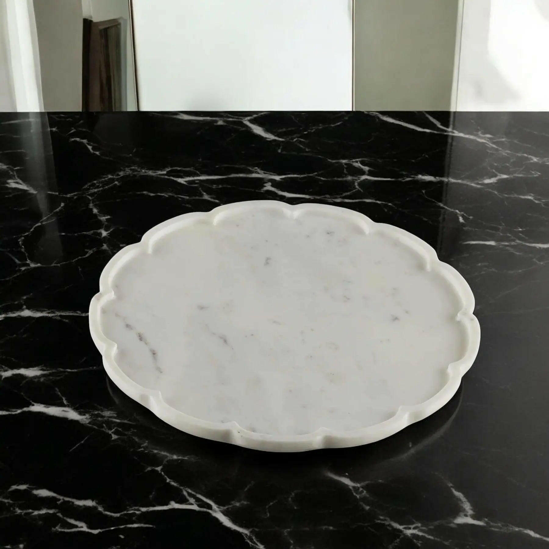 White Marble Platter Princess  - Artifact Stonex.